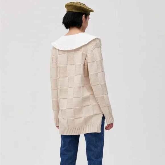 Ganni Smiley Poplin Collar Cardigan in Brazilian Sand - Picture 2 of 16